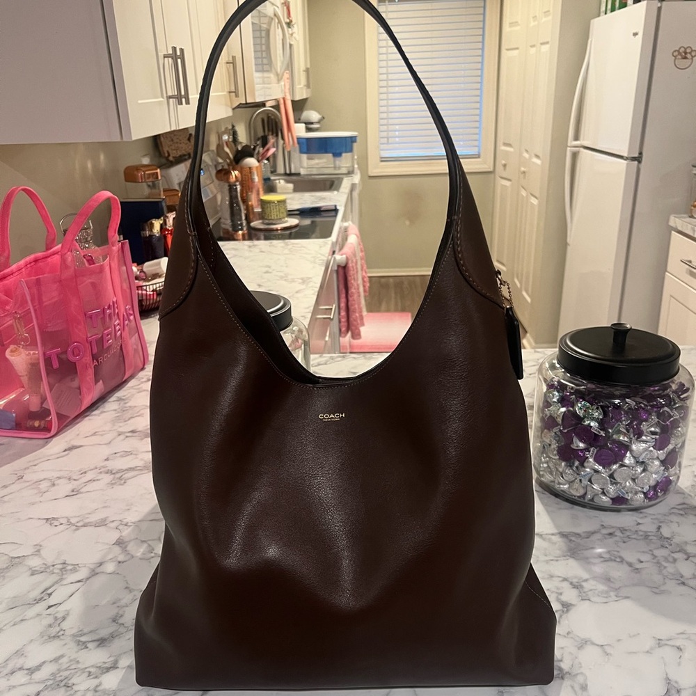 Brand New Coach Brooklyn Shoulder Bag 28